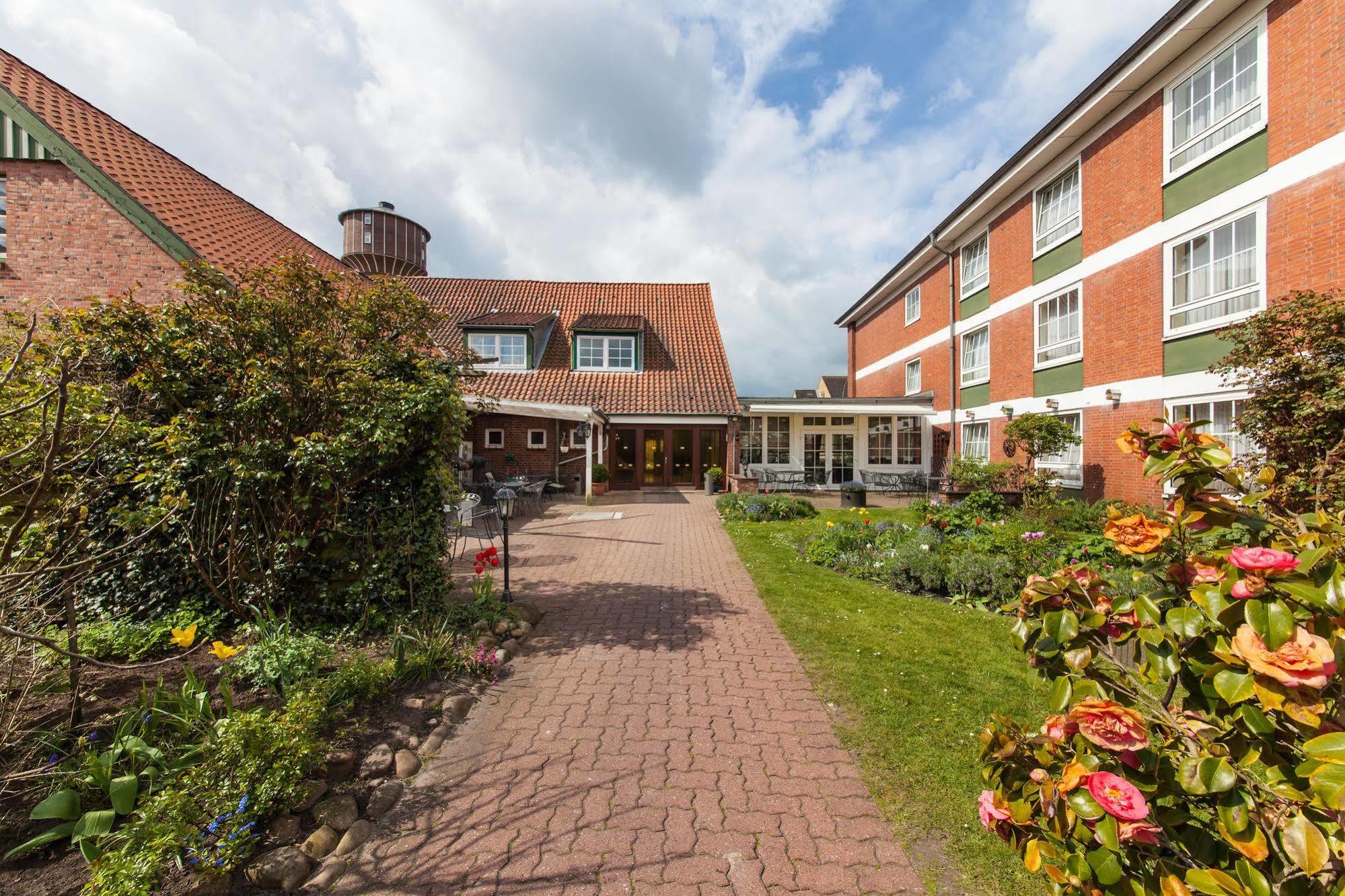 Hotel Drei Kronen Elmshorn Exterior photo