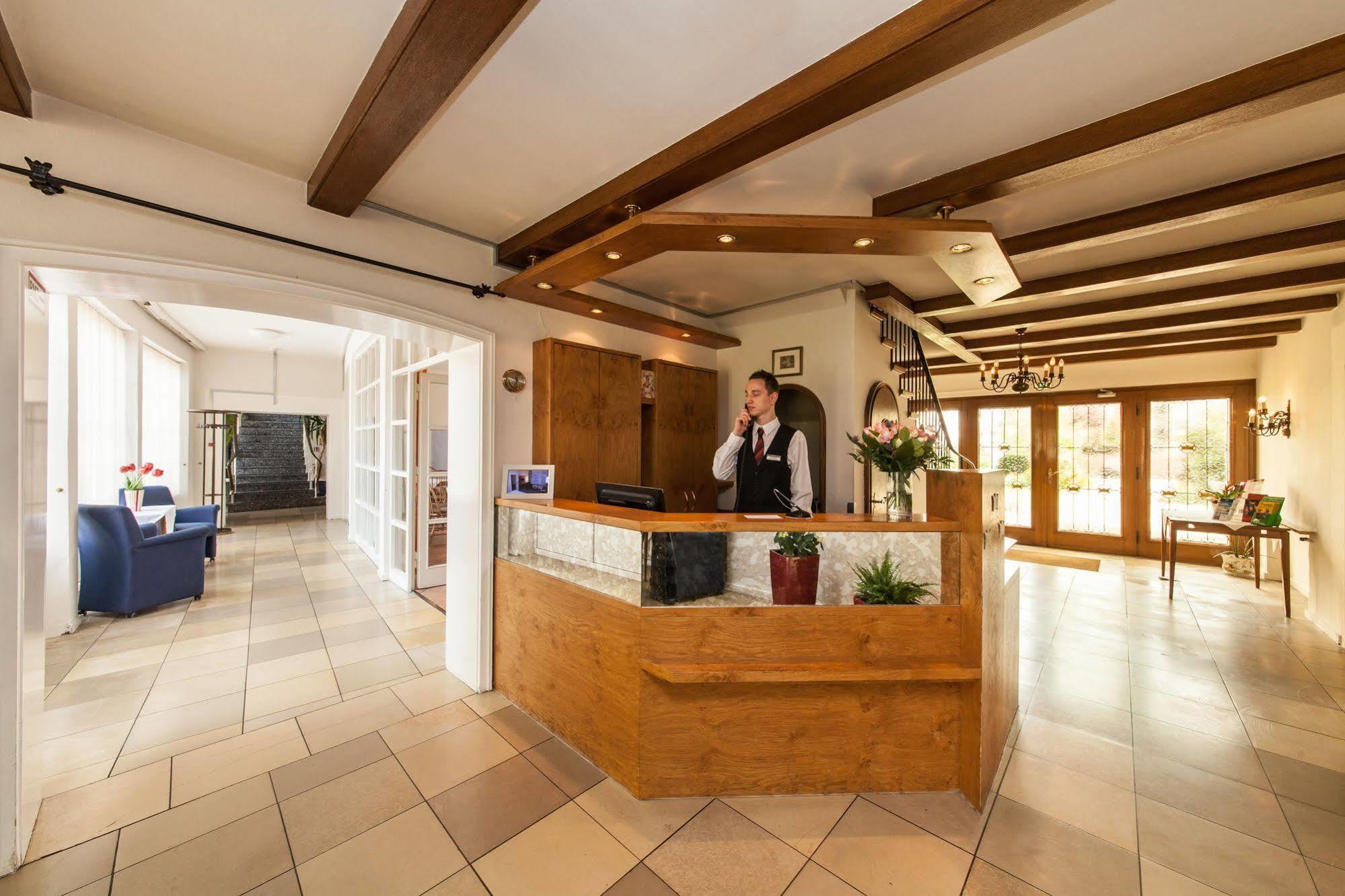 Hotel Drei Kronen Elmshorn Exterior photo